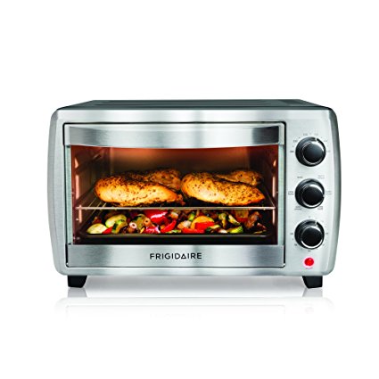 Frigidaire 6-Slice Convection Toaster Oven, 6 Cooking Settings FRCN06K5NS